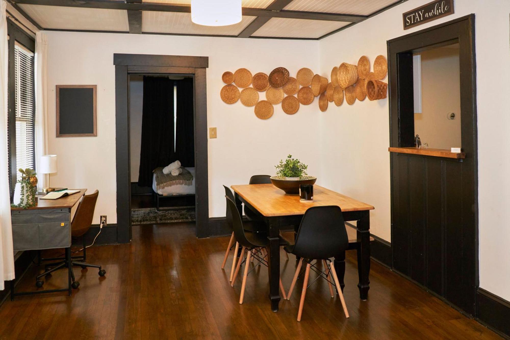 فيلا Cozy Atl Getaway - 5 Min From Airport & Downtown أتلانتا المظهر الخارجي الصورة