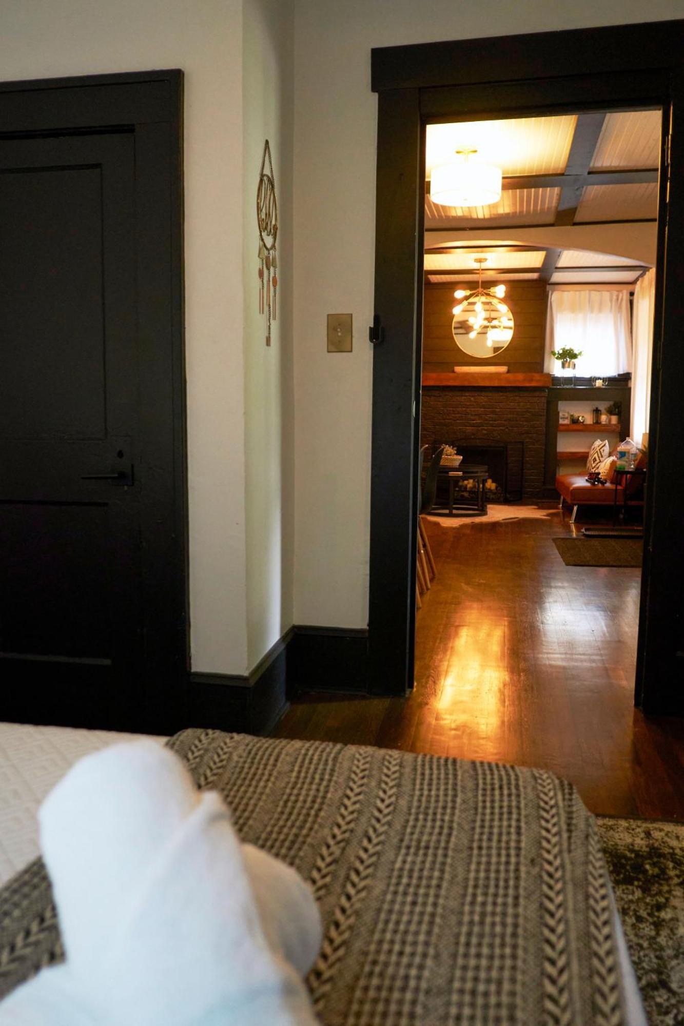 فيلا Cozy Atl Getaway - 5 Min From Airport & Downtown أتلانتا المظهر الخارجي الصورة