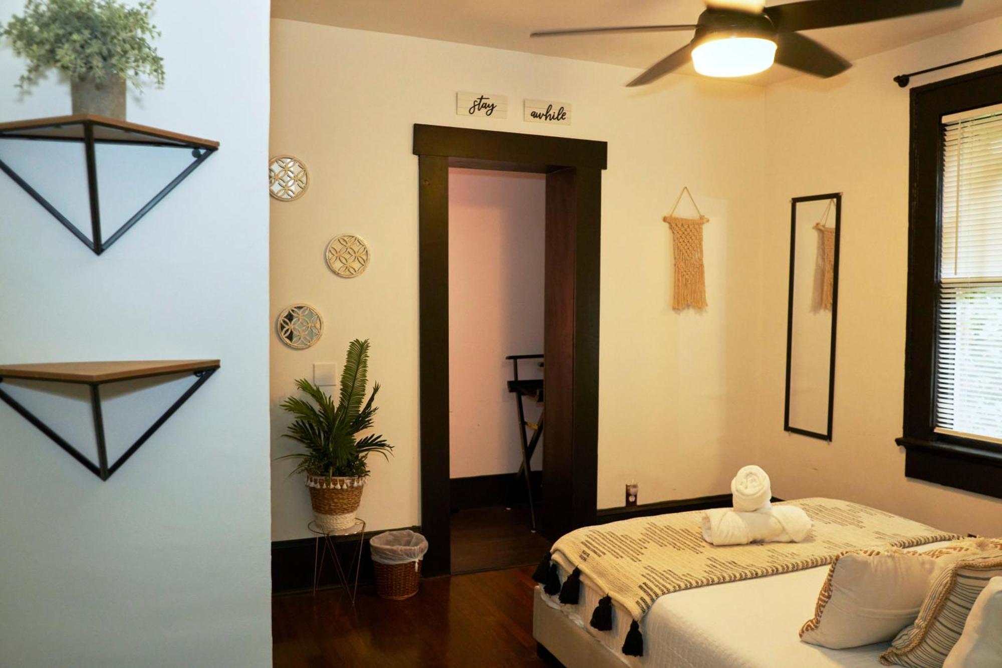 فيلا Cozy Atl Getaway - 5 Min From Airport & Downtown أتلانتا المظهر الخارجي الصورة