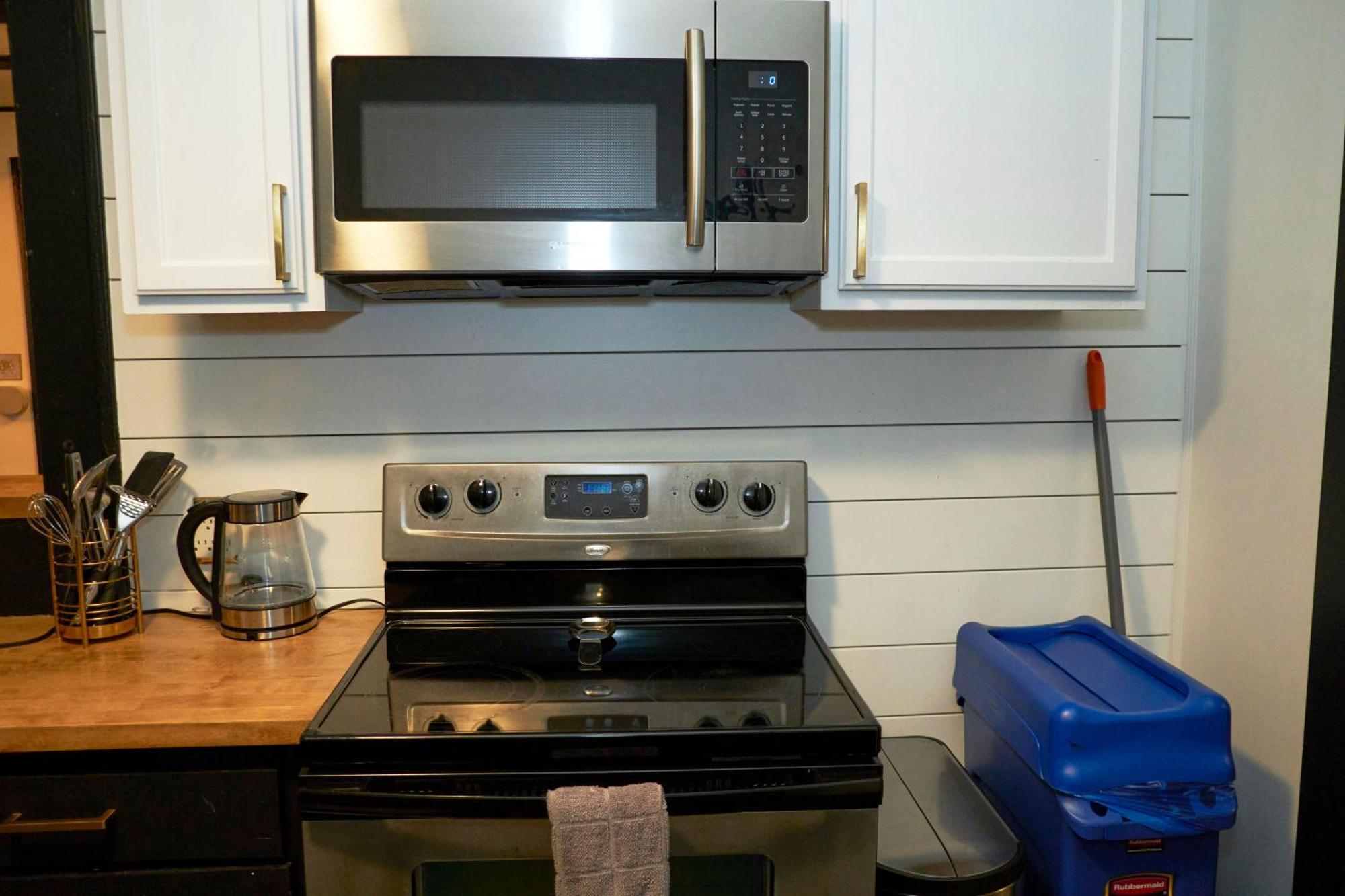 فيلا Cozy Atl Getaway - 5 Min From Airport & Downtown أتلانتا المظهر الخارجي الصورة